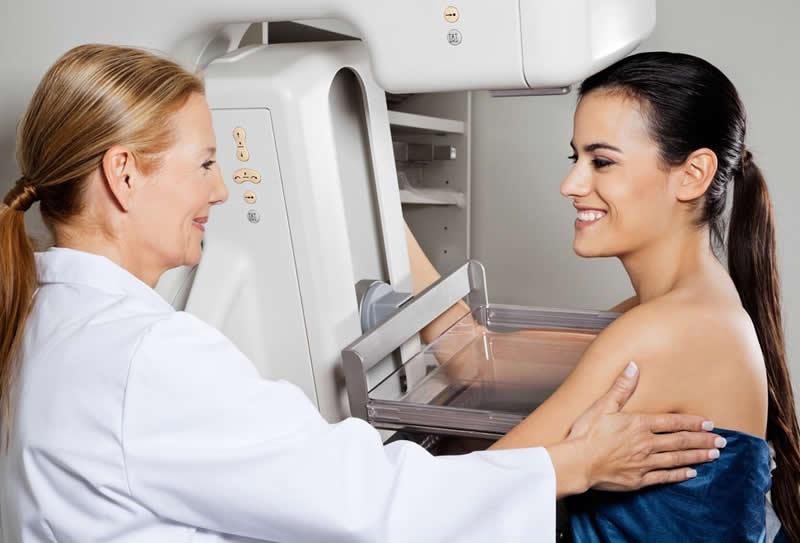 Outubro Rosa: A importância da Mamografia